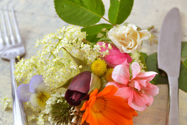 Flores para decorar, flores para comer
